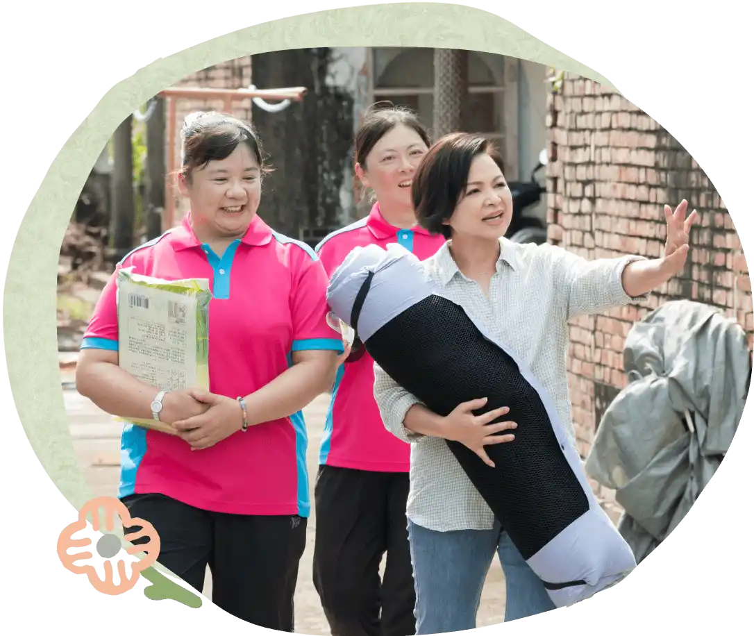 當一份送餐敲響家門，飽足之外，更送來久違的微笑與安心。